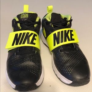 Boys Nike Basketball Shoes